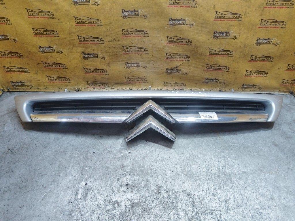 Решетка радиатора 7IY4L5 Citroen C8 - Фото 1