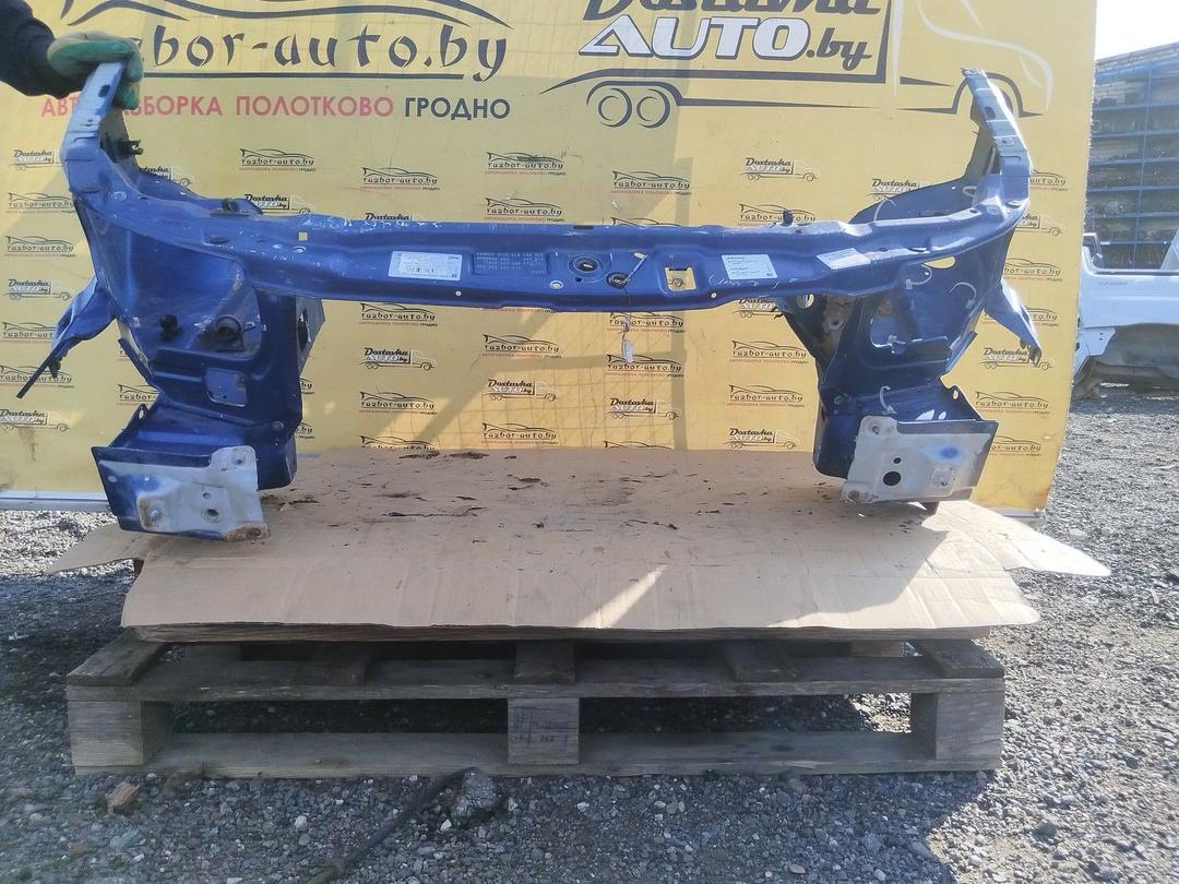 Передняя панель крепления облицовки (телевизор) P1O3MJ Opel Zafira