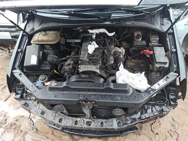 Петля капота A6B1BF