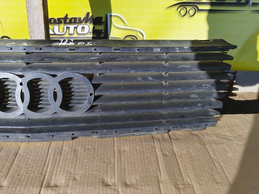 Решетка радиатора VYP22R Audi 100 купить с доставкой