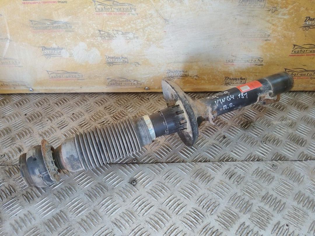 Амортизатор передний правый 38OWVQ Volkswagen Golf