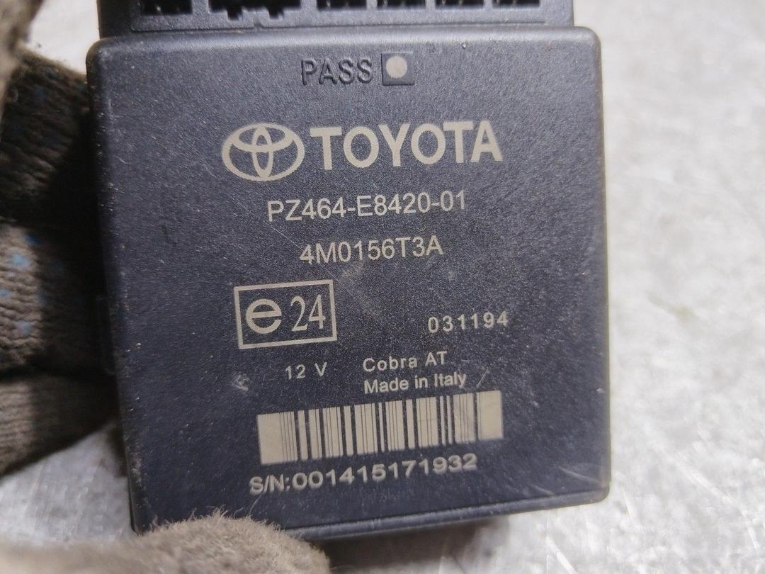 Блок управления парктрониками I7FOCL Toyota Corolla Verso купить