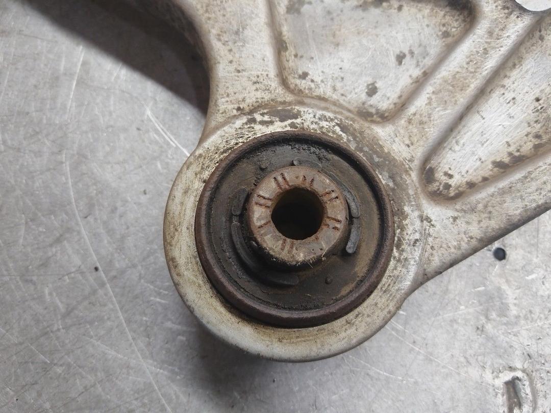 Рычаг передний левый O0CL4J Ford Fusion - Фото 2