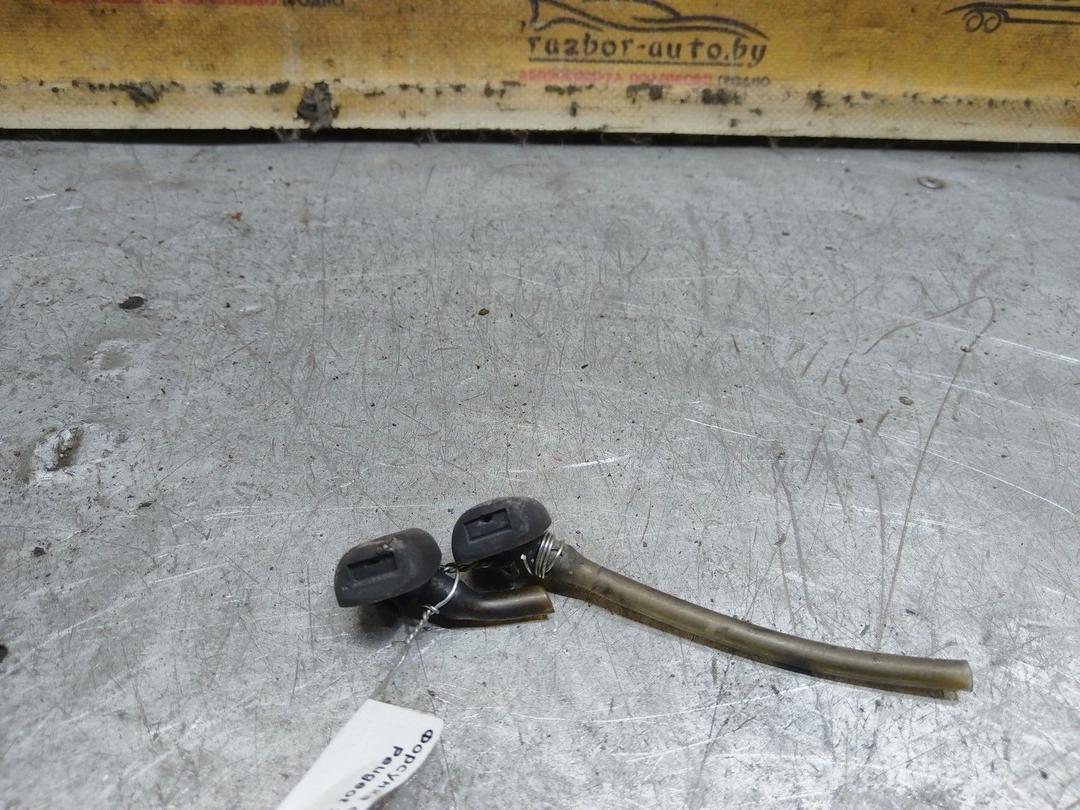 Форсунка омывателя IEZKC9 Peugeot 206