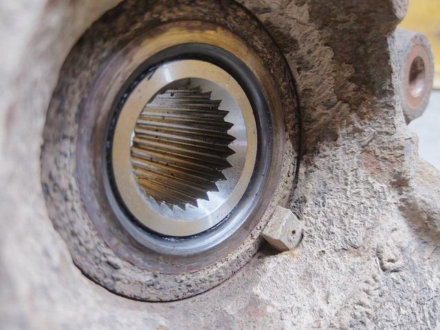 Кулак поворотный правый 9NG316 Mazda 2 купить на авторазборке