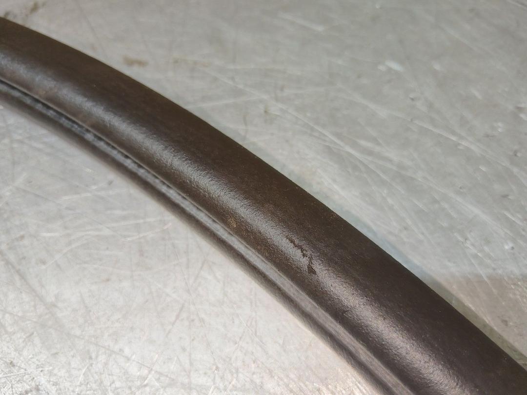 Уплотнитель двери задней правой ZEQZIQ Volvo V40 - Фото 4