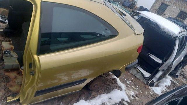 Стекло кузовное боковое левое S2D6V6 Citroen Xsara - Фото 1