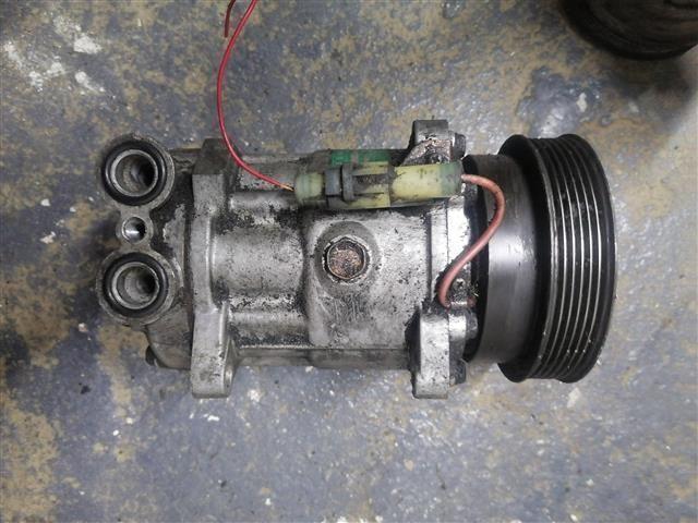 Компрессор кондиционера 58816D Rover 200 купить