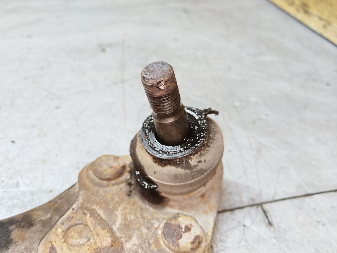 Рычаг передний левый ND5HKH Toyota Corolla - Фото 2