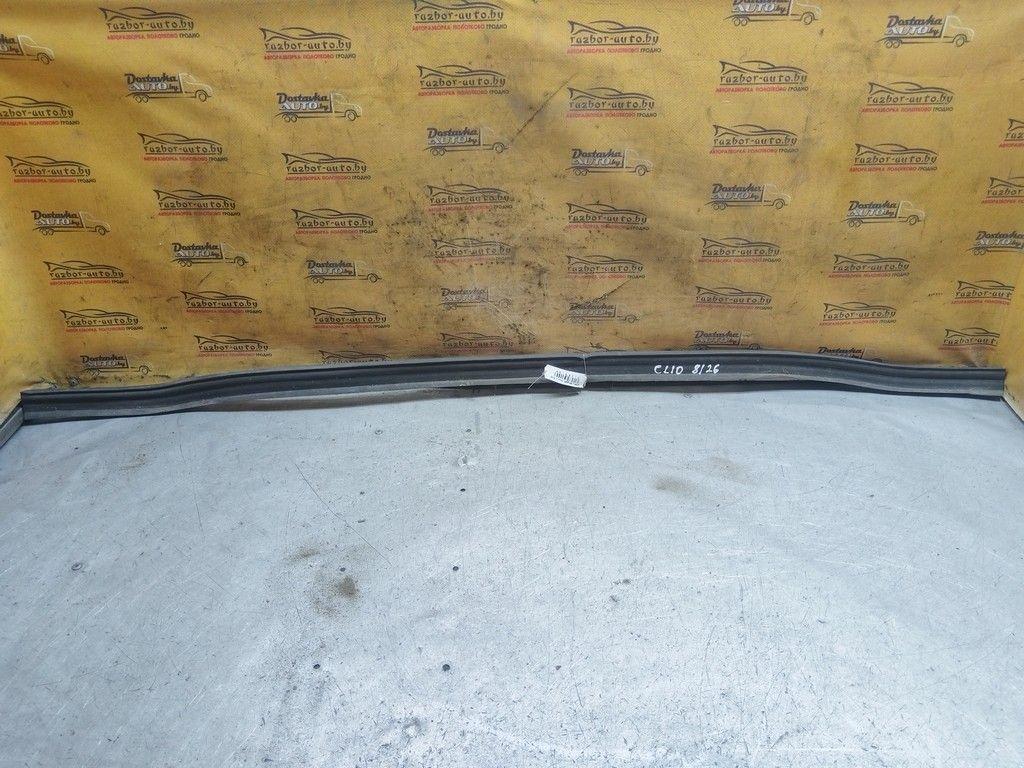 Уплотнитель капота 7HC0JU Renault Clio - Фото 4