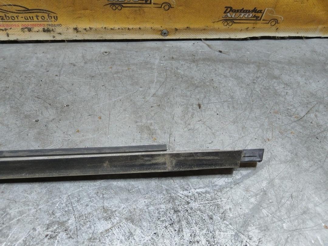 Молдинг стекла двери задней левой наружный P5DS81 Audi 100 купить с доставкой