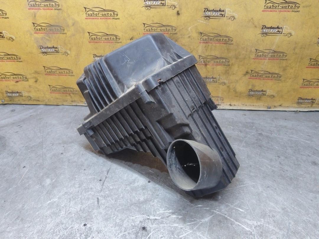 Корпус воздушного фильтра 3EV381 Peugeot 407 купить на авторазборке