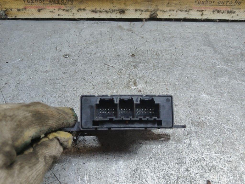 Блок управления парктрониками 80PCVE Opel Insignia - Фото 2