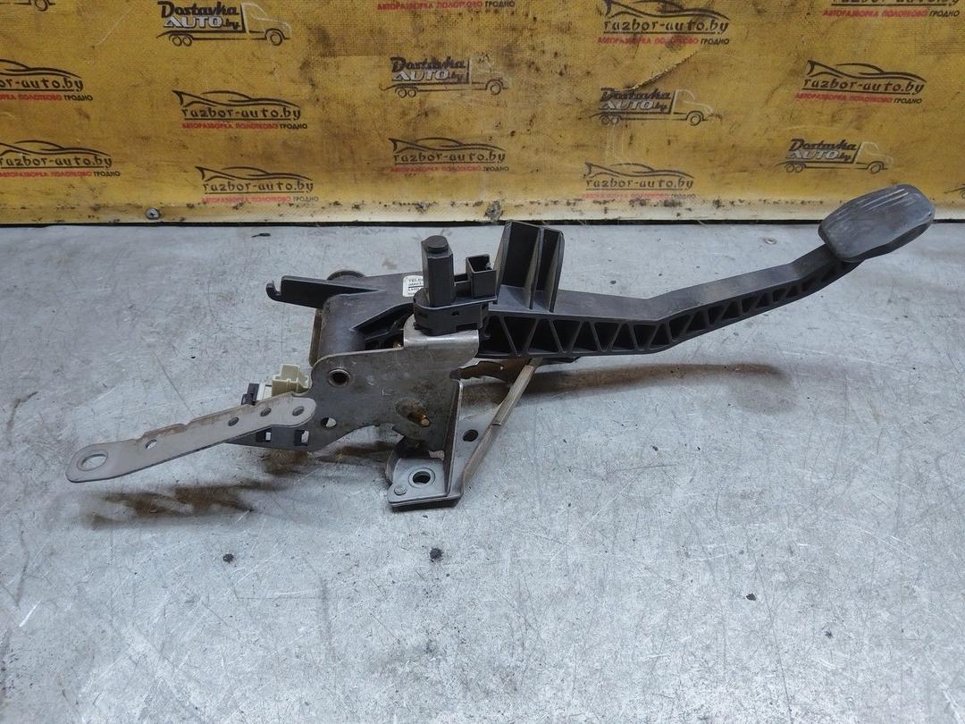 Узел педальный (блок педалей) VINU55 Ford C-Max undefined