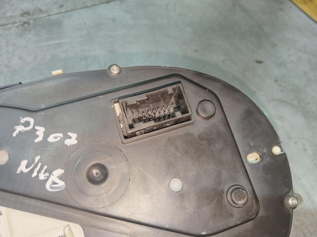 Щиток приборов (приборная панель) XJRFG7 Peugeot 307 undefined