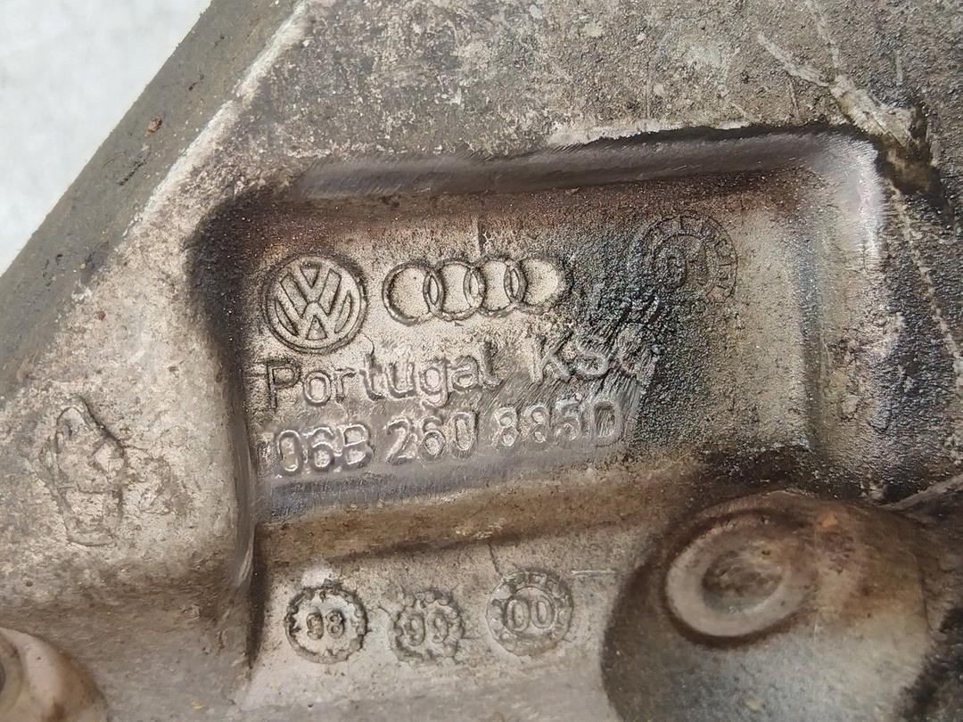 Кронштейн компрессора кондиционера AYPP7I Volkswagen Passat купить в магазине запчастей бу