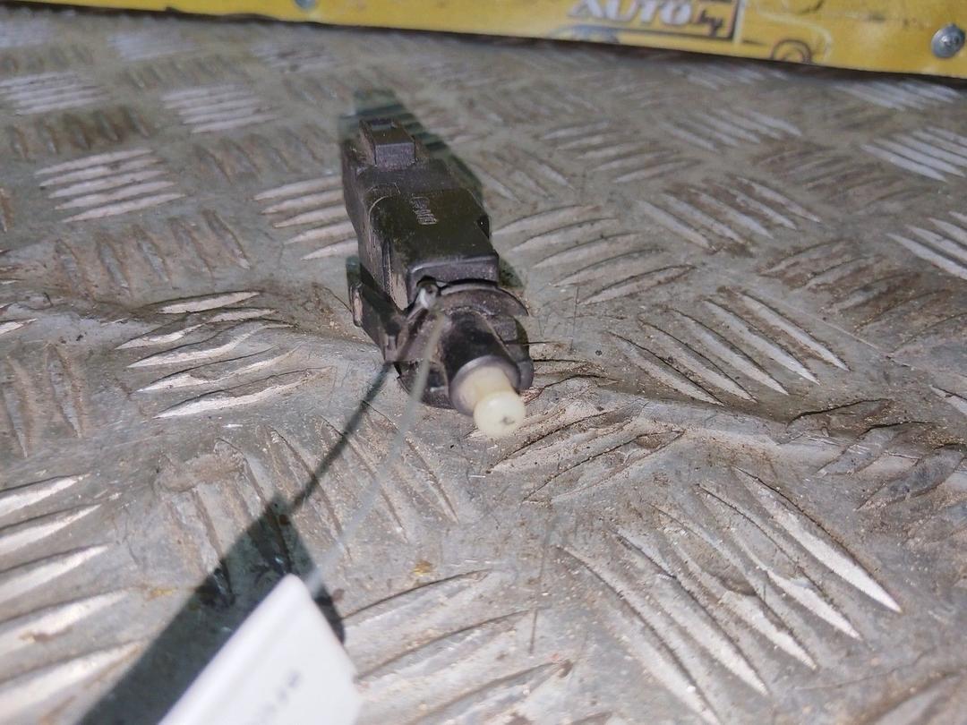 Датчик педали тормоза (лягушка) N81XGZ Mercedes Sprinter купить на авторазборке