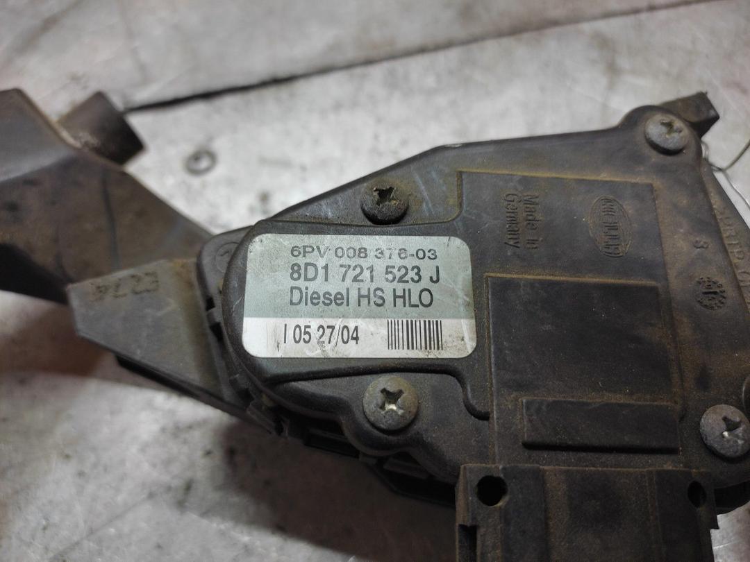 Педаль газа GUE9OQ Audi A6 купить в магазине запчастей бу