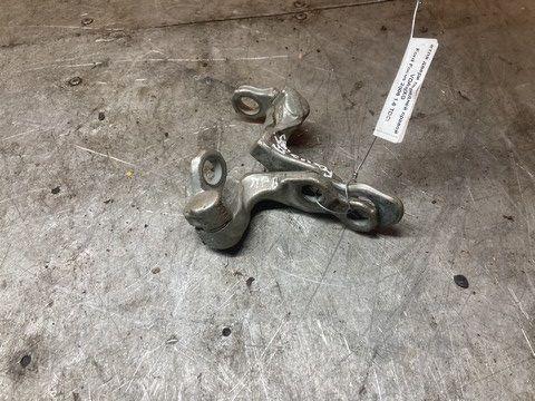 Петля двери передней правой VDAWXG Ford Focus купить с доставкой