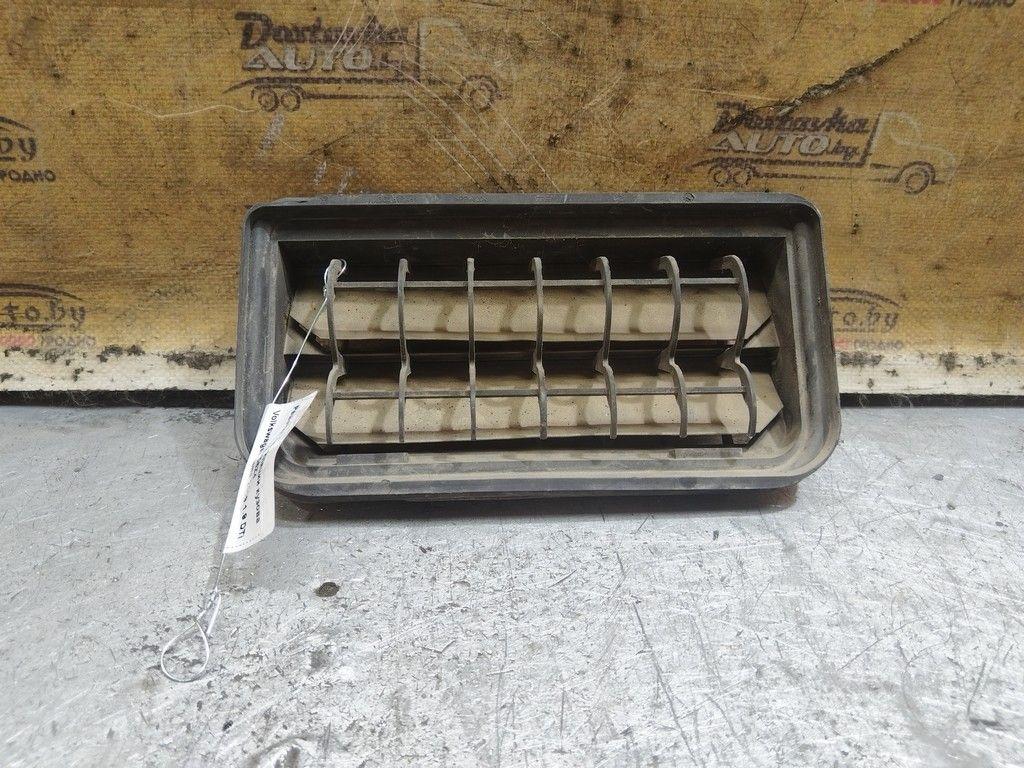 Решетка вентиляции кузова DP06Z4 Volkswagen Jetta - Фото 1