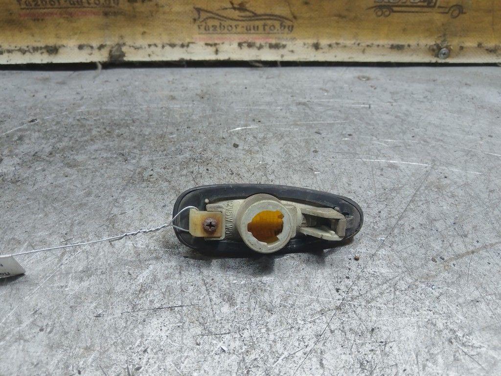 Повторитель передний правый H8I16V Mazda Xedos 6 - Фото 3