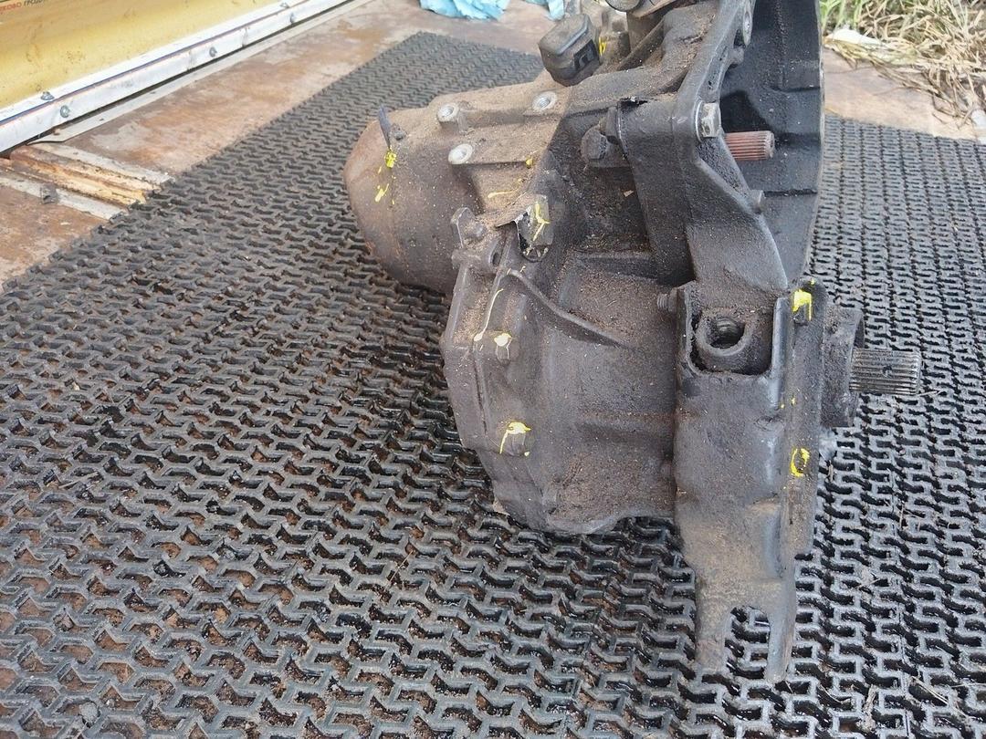 КПП механическая (МКПП) 5-ступенчатая 32EED1 Renault Kangoo купить с доставкой. Огромный выбор запчастей и марок авто. У нас есть практически все.