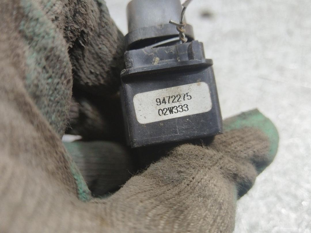 Кнопка стеклоподъемника заднего левого L92WT5 Volvo V70 купить в магазине запчастей бу