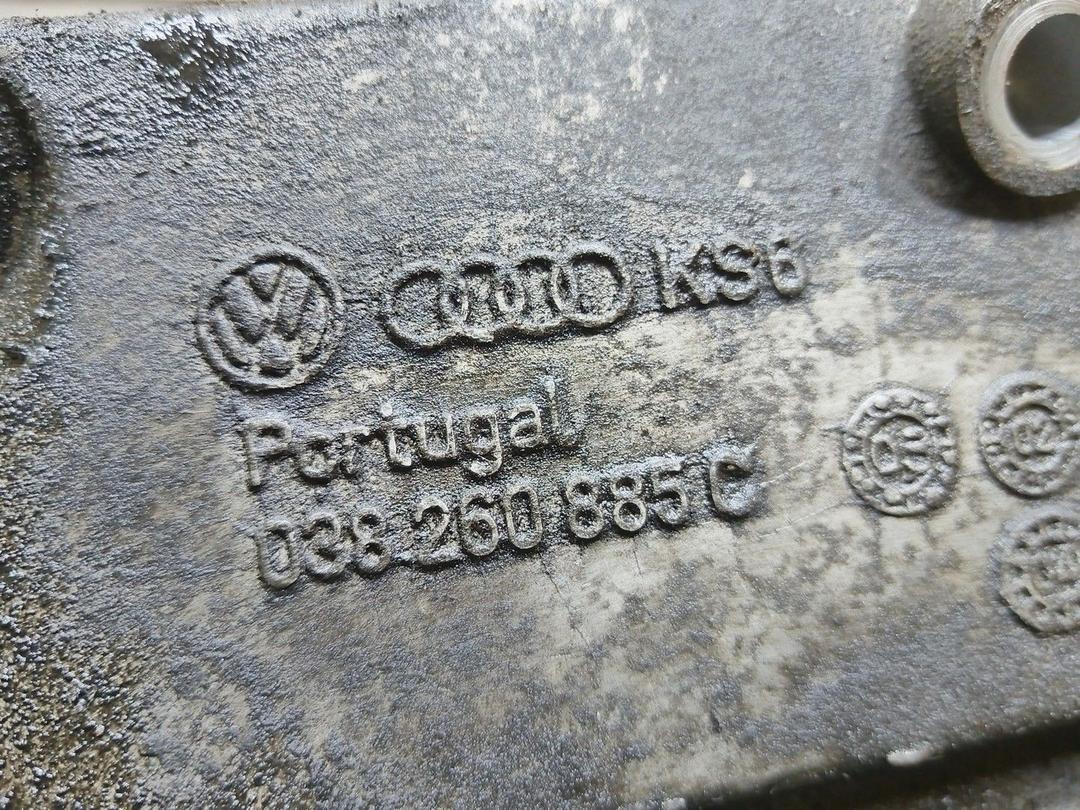 Кронштейн компрессора кондиционера U4GIHA Volkswagen Passat - Фото 5