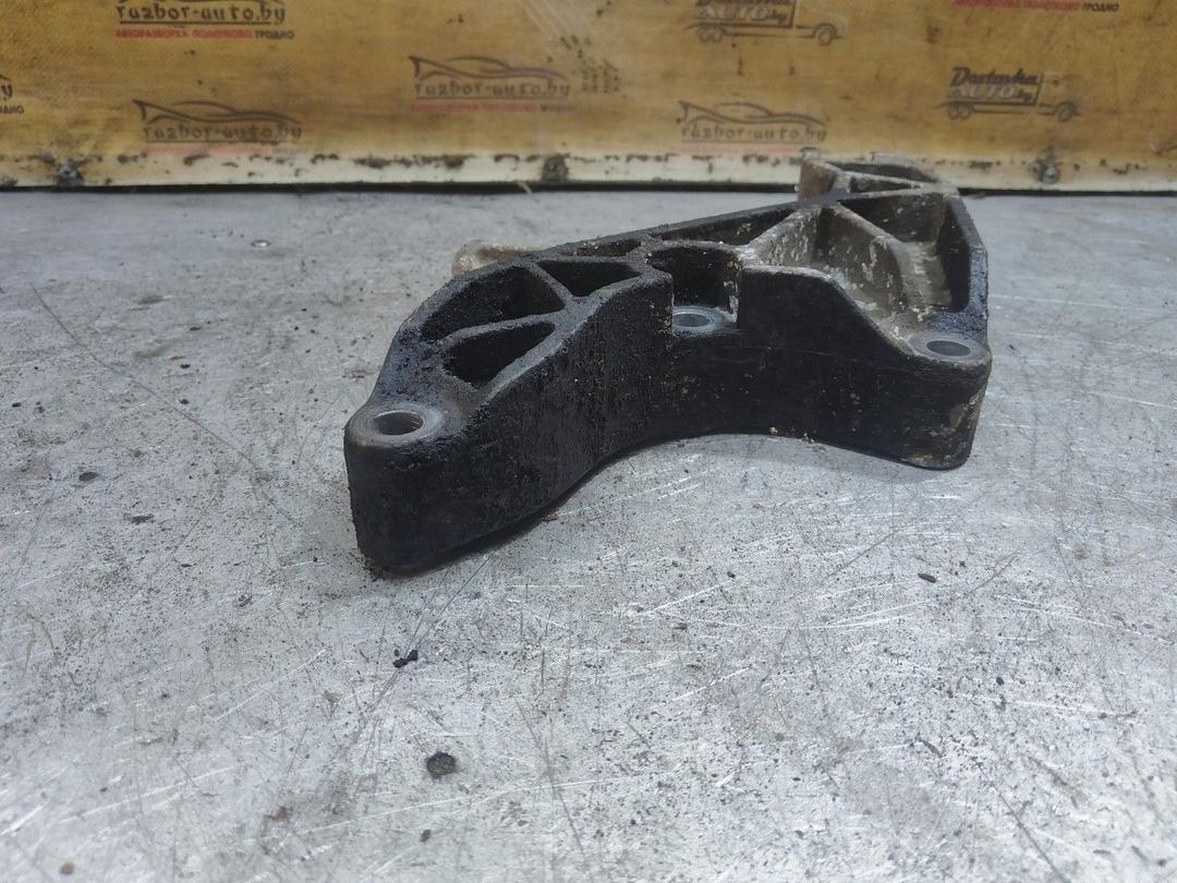 Кронштейн КПП 15I1BX Opel Astra - Фото 4