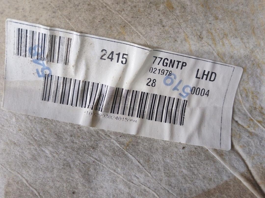 Потолок 9N8TMH Opel Vectra купить с доставкой. Огромный выбор салонов. У нас есть практически все.