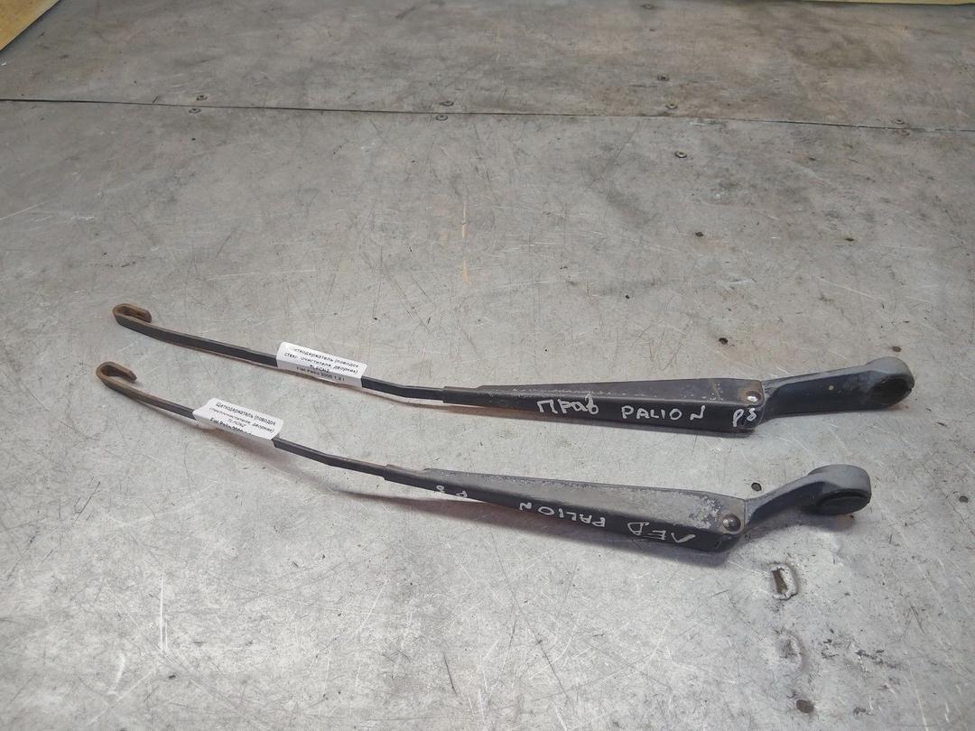 Щеткодержатель (поводок стеклоочистителя, дворник) TLFCNZ Fiat Palio - Фото 1