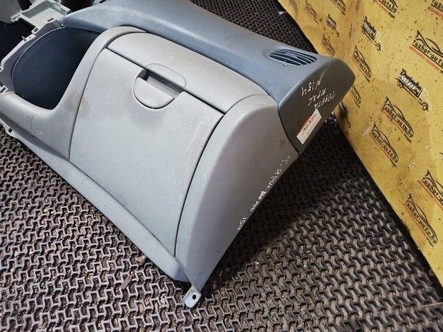 Бардачок SV1YB0 Toyota Yaris Verso купить с доставкой