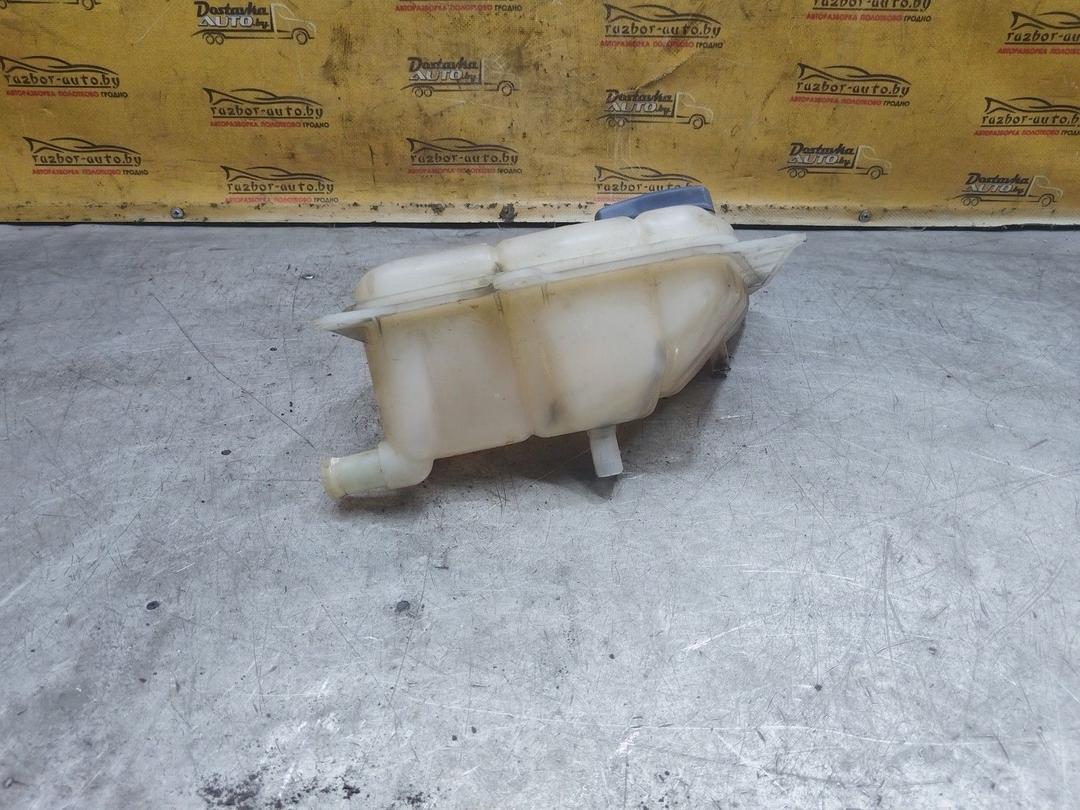 Бачок расширительный Q58UHC Volkswagen Passat купить с доставкой