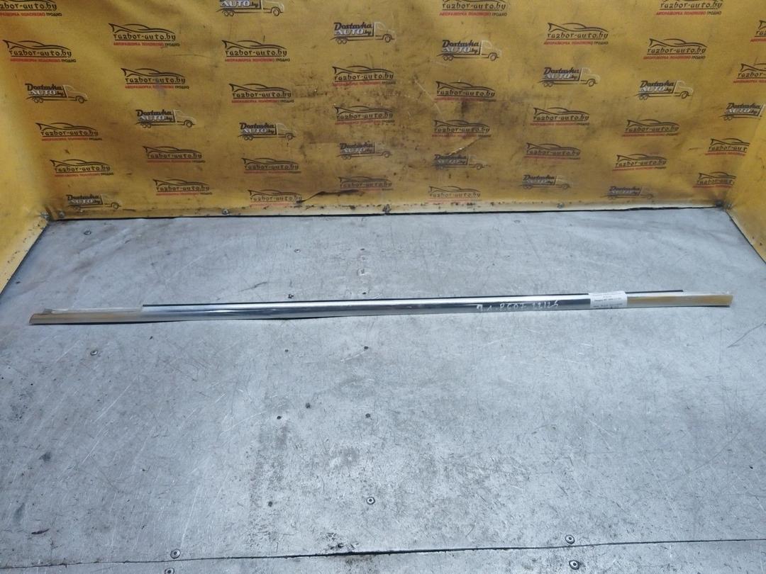 Молдинг стекла двери передней левой наружный RT8V2X Peugeot 607 купить