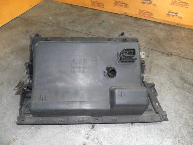 Бардачок 5ELFZD Volkswagen Touran купить в магазине запчастей бу