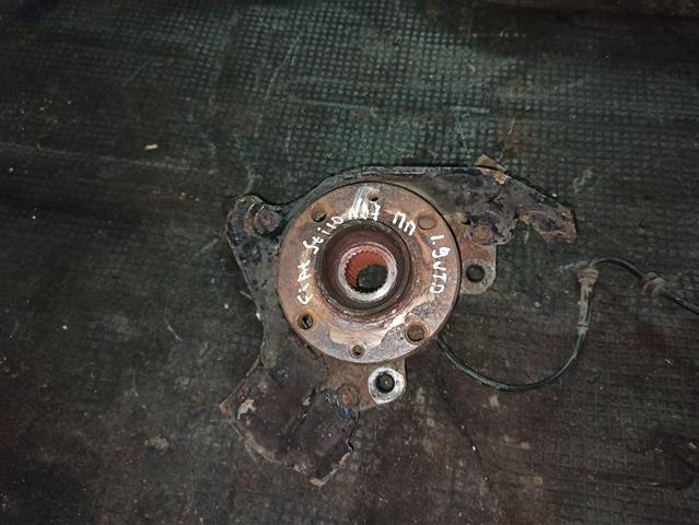 Кулак поворотный правый 1BF626 Fiat Stilo