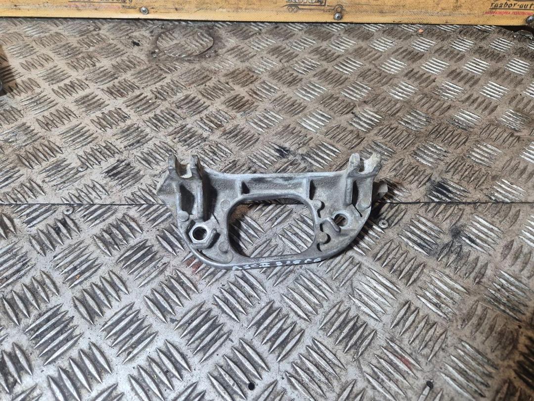 Кронштейн КПП LGPMZ5 Renault Scenic