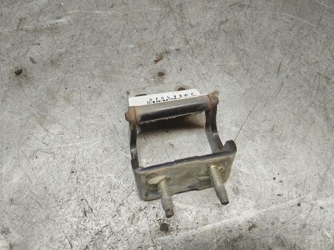 Петля крышки багажника Q1790S Peugeot 406