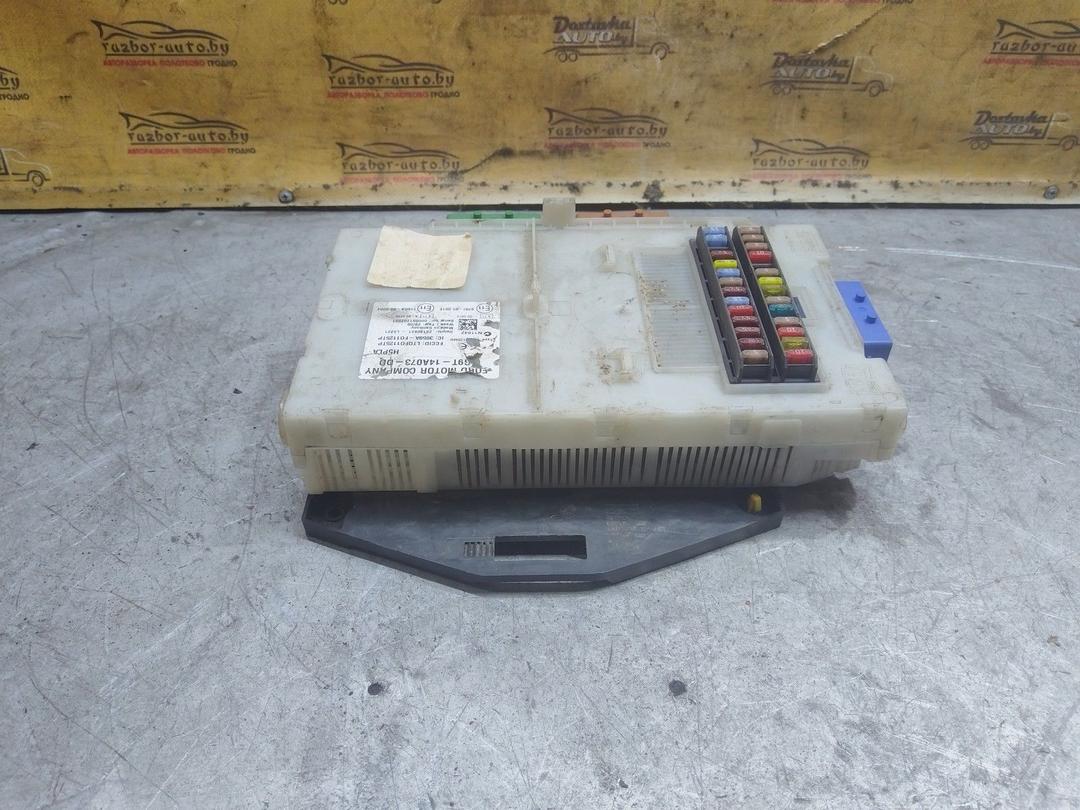 Блок предохранителей YN9Q1F Ford Mondeo купить с доставкой