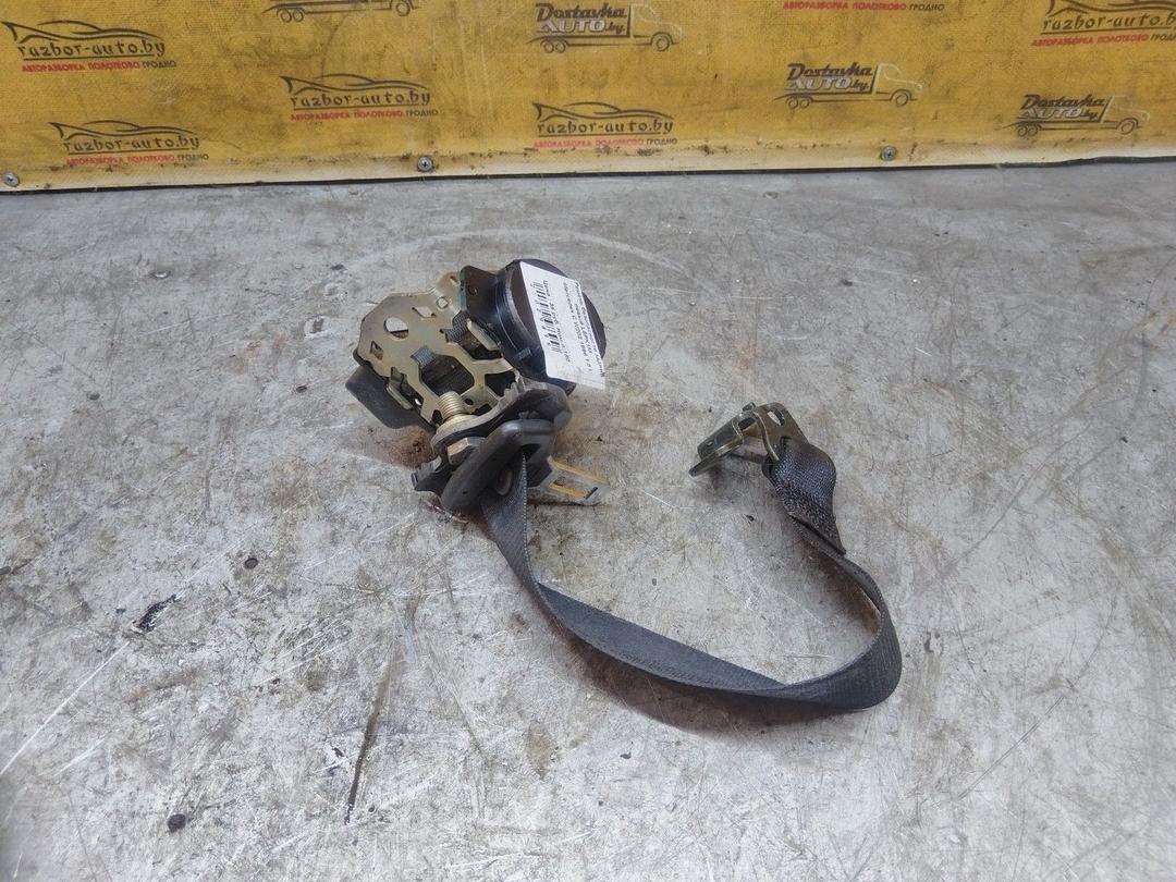 Ремень безопасности задний левый L5PK1M Mercedes C W202 купить