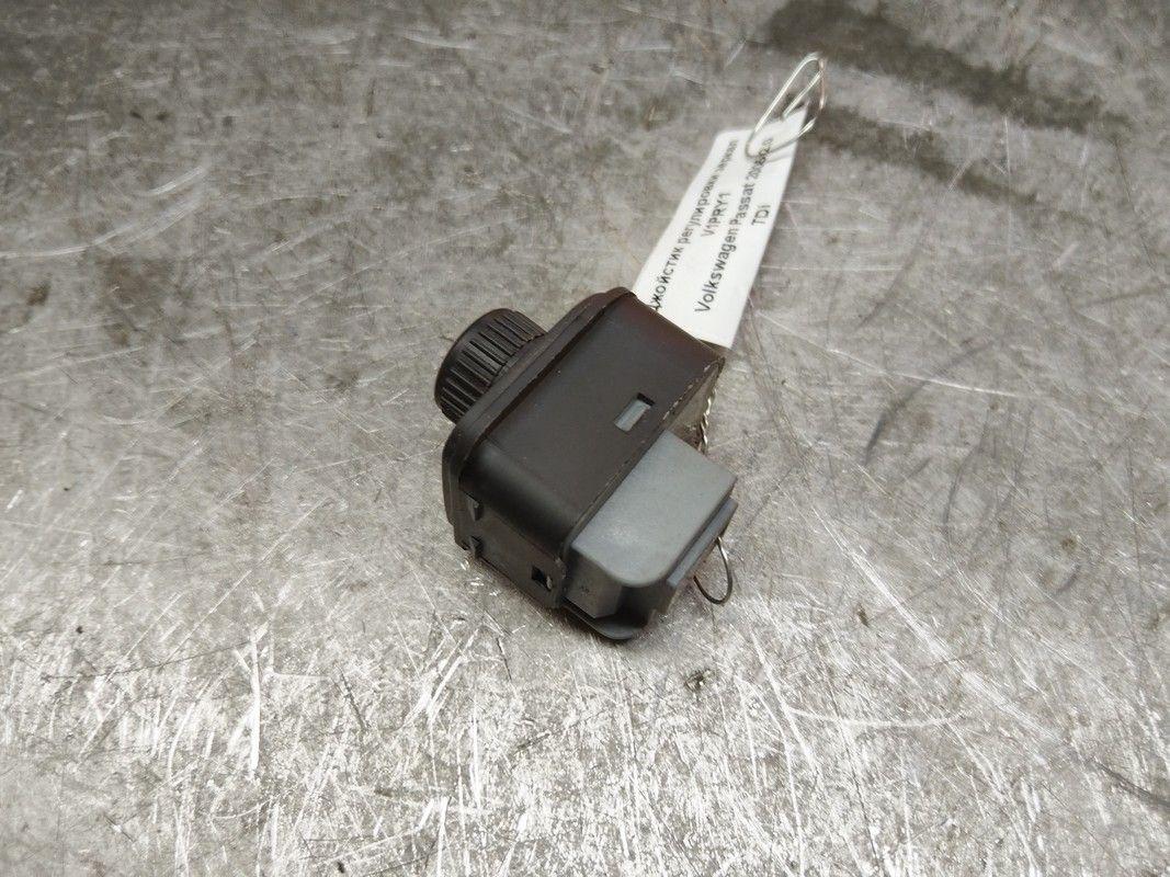 Джойстик регулировки зеркал V1PRY1 Volkswagen Passat купить