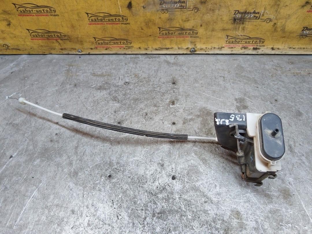 Замок двери задней левой UZMSCM Audi 100 купить на авторазборке