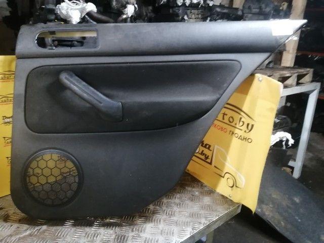 Обшивка двери задней правой (дверная карта) 0L337U Volkswagen Golf купить с доставкой