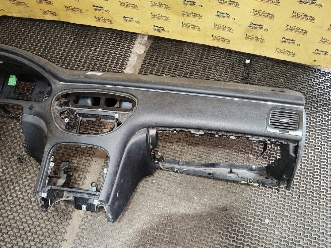 Панель передняя салона (торпедо) 859I8O Peugeot 607 купить с доставкой