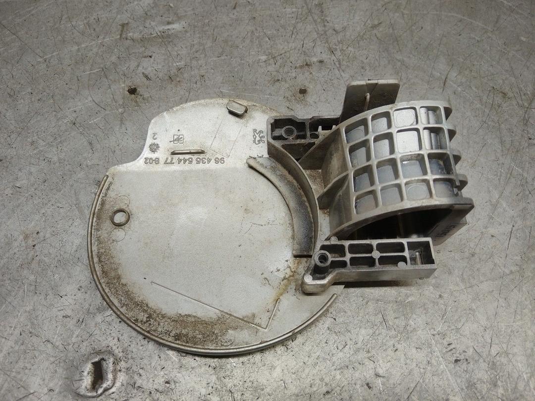 Лючок топливного бака EK0HWT Peugeot 307 - Фото 2