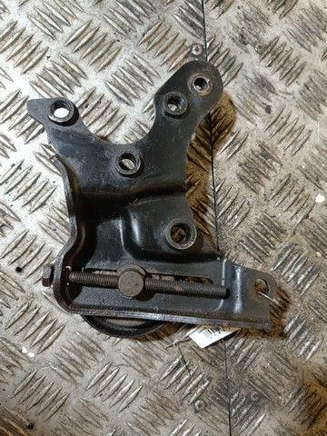 Кронштейн генератора ONHS16 Toyota Avensis Verso - Фото 2