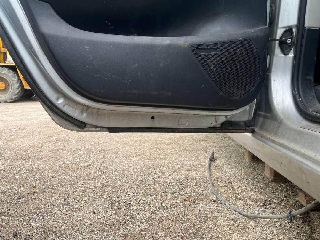 Дверь задняя левая R0GM65 Citroen C4 Picasso купить с доставкой