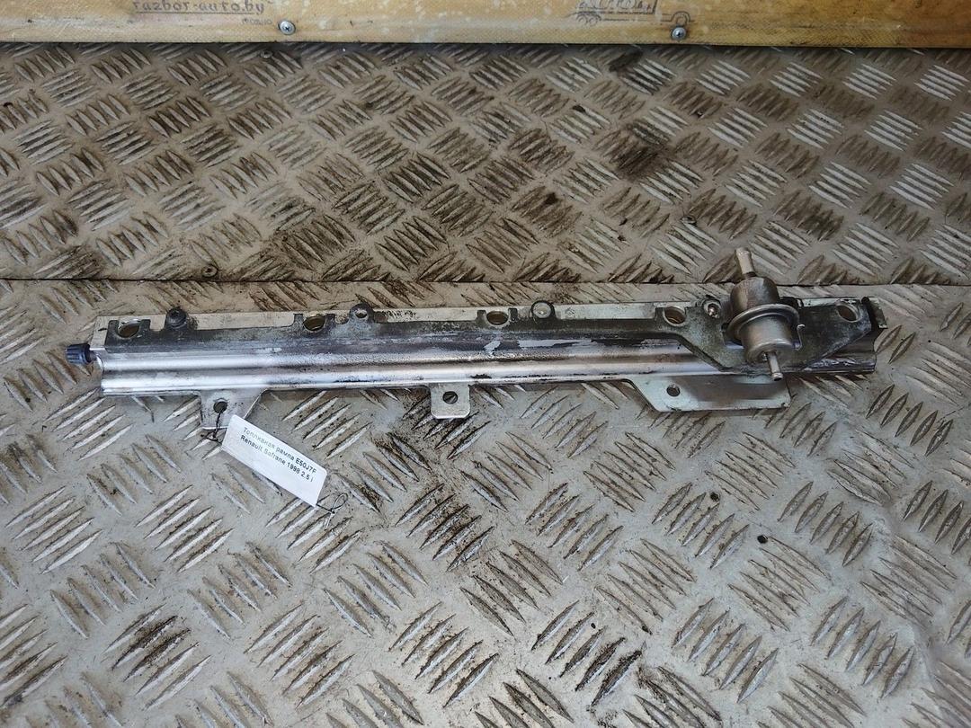 Топливная рампа E50J7F Renault Safrane