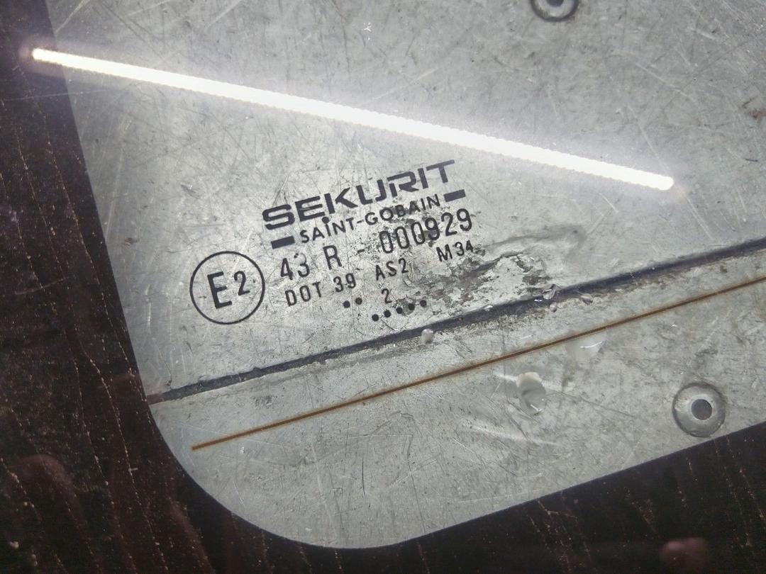 Стекло кузовное боковое левое H15QU5 Citroen C8 - Фото 2