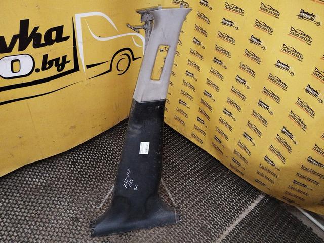 Обшивка стойки центральной правой U7414P Honda Accord